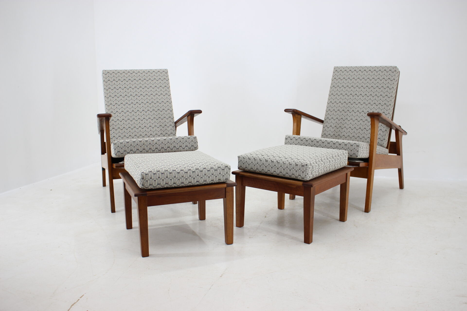 1930s Pair of Antonin Heythum Very Rare Armchairs + Stools, Czechoslovakia