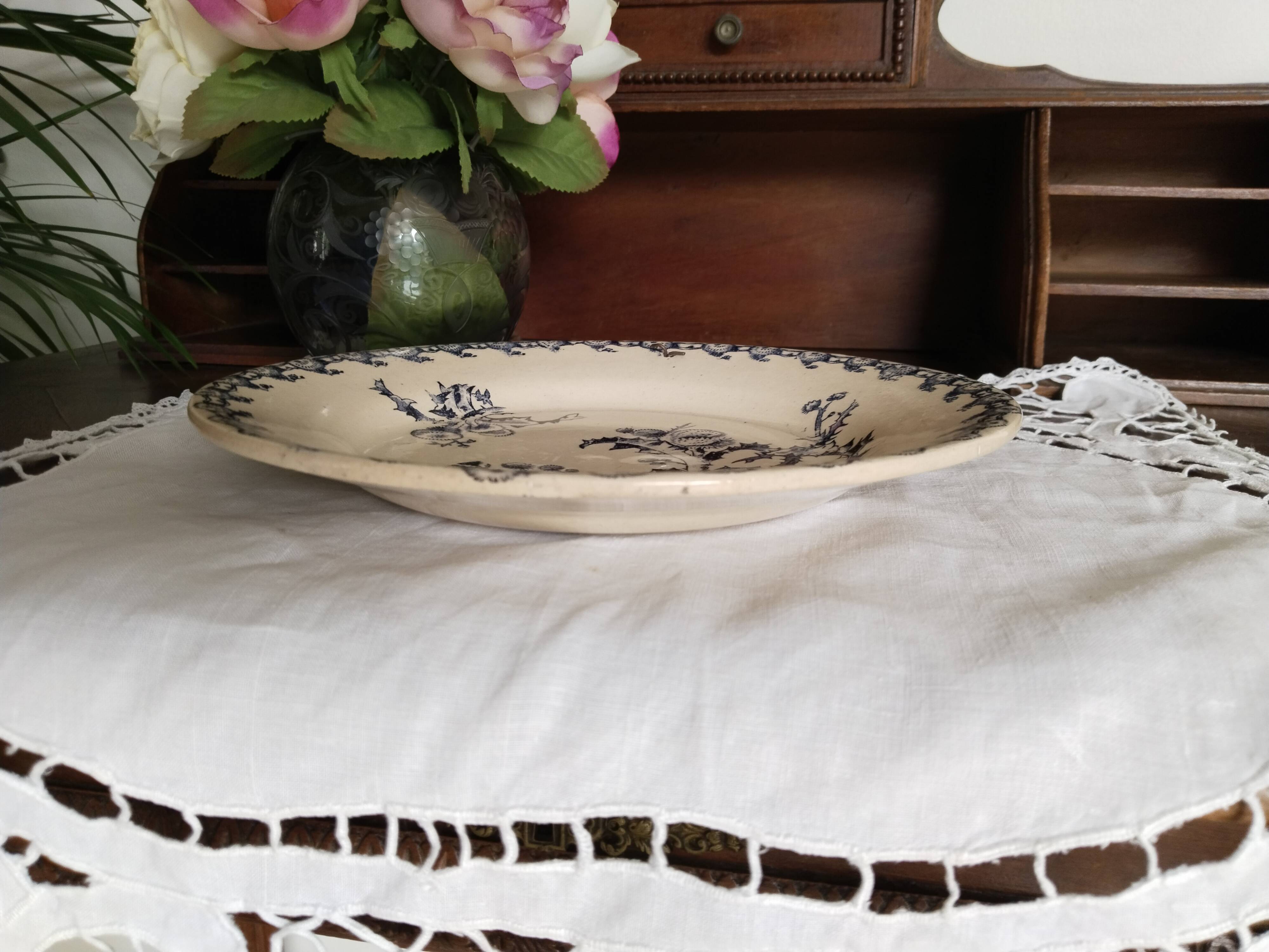 Deep plate in Gien earthenware, Terre de fer, Chardons model, blue color, antique French