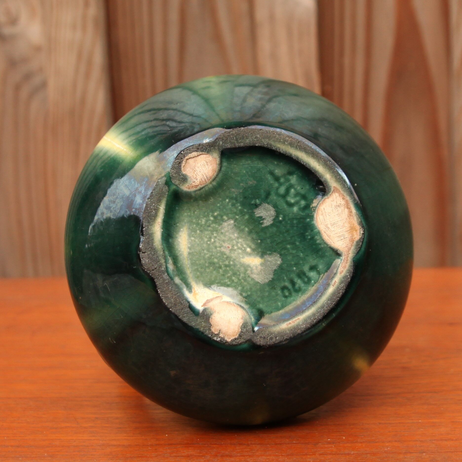 Ceramic vase with Thulin handle