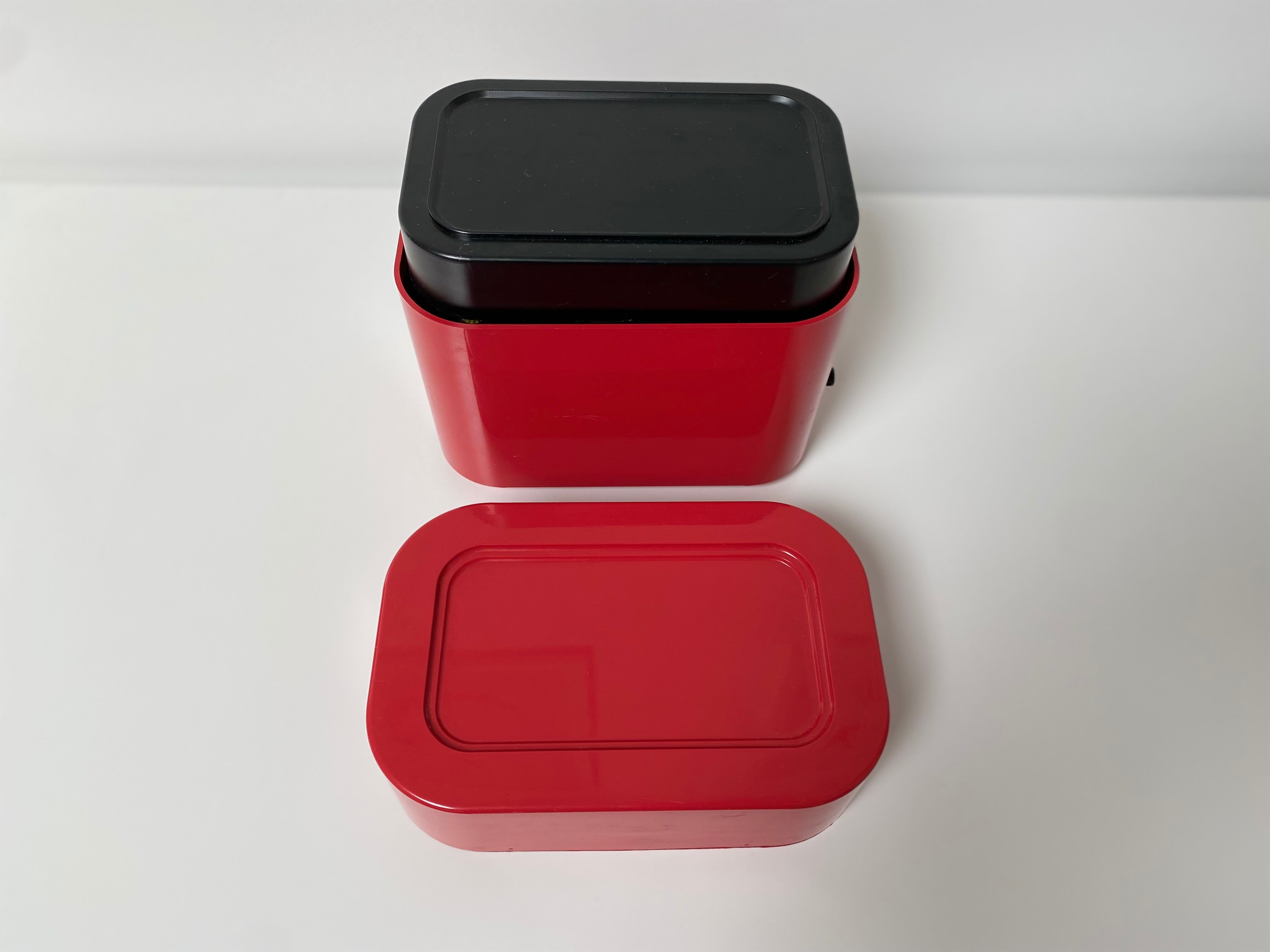 Kitchen scale Terraillon red