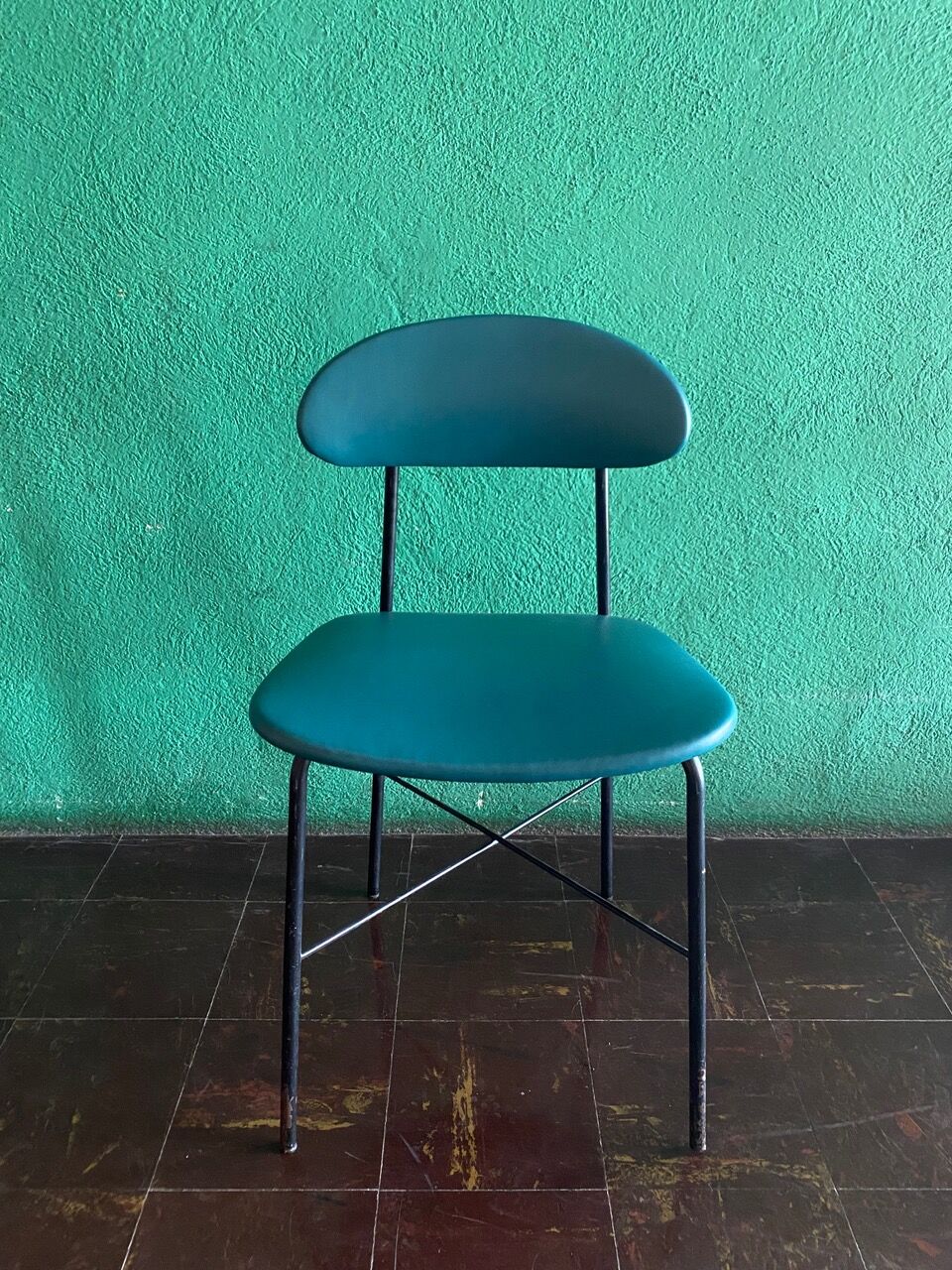 Leather chair - Italian design