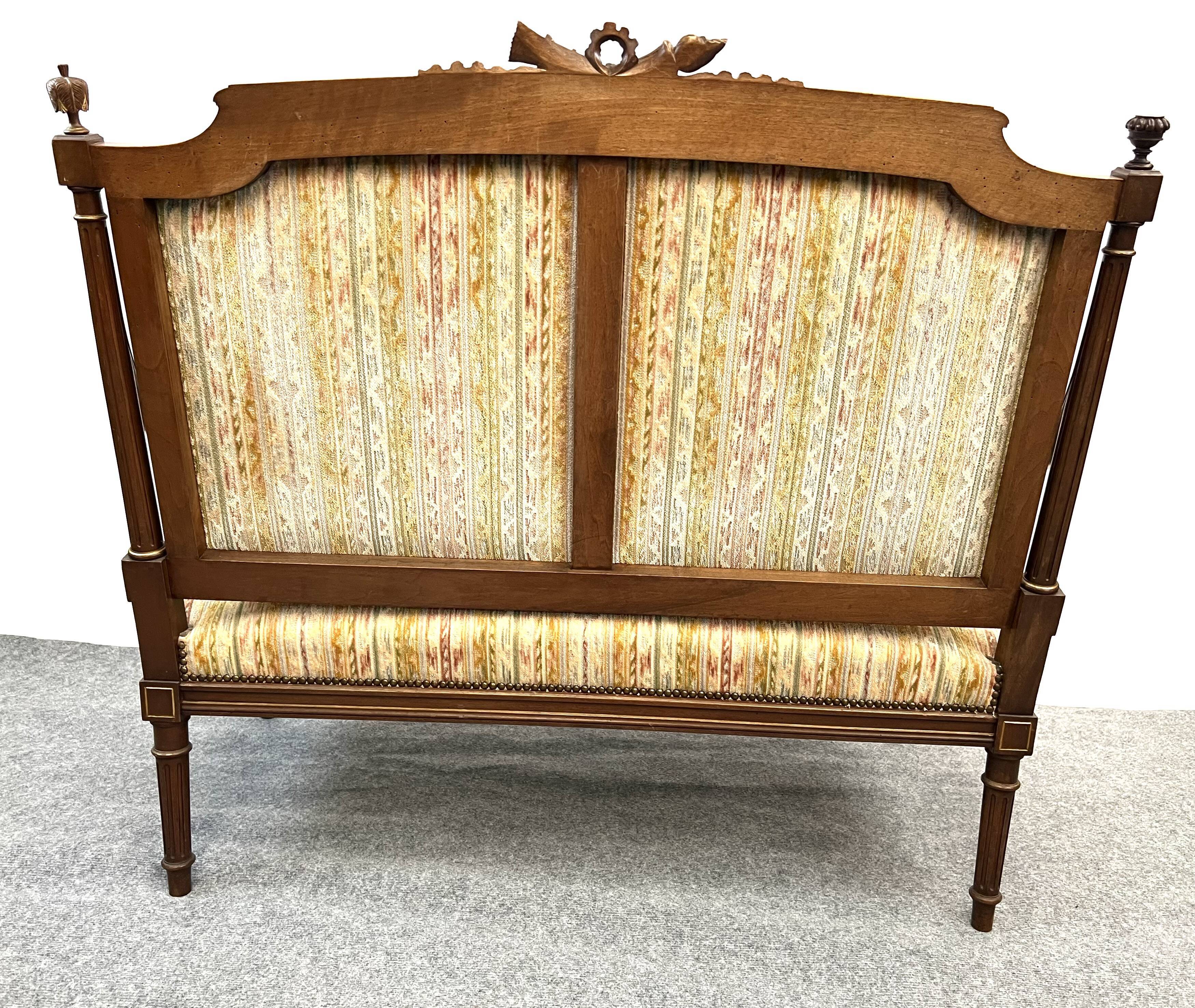 Sofa 2 places Louis XVI style