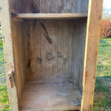 Armoire brutaliste