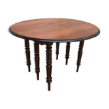 Round table 6 feet with solid mahogany extensions