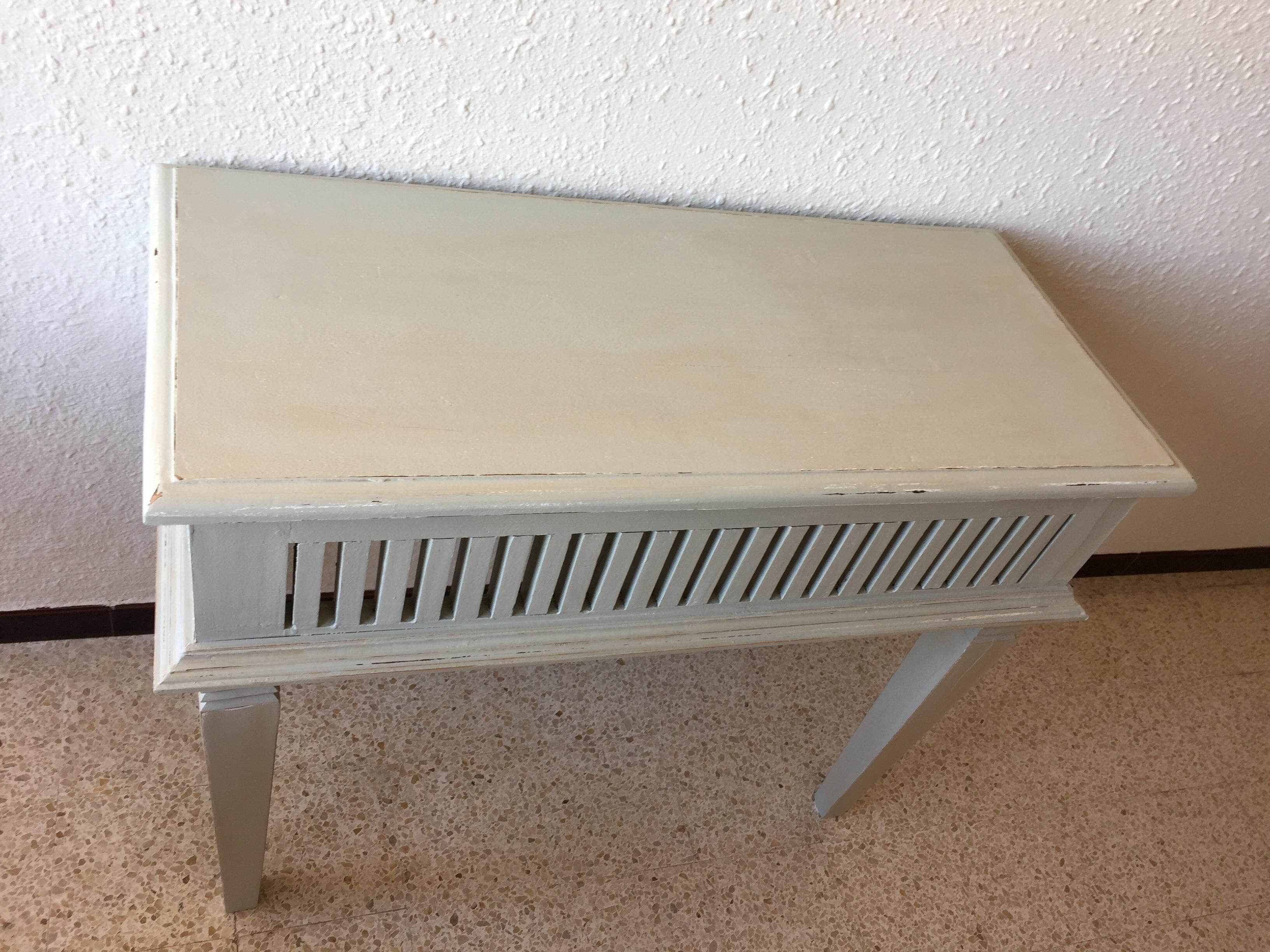 Beautiful console in gray-green patinated wood