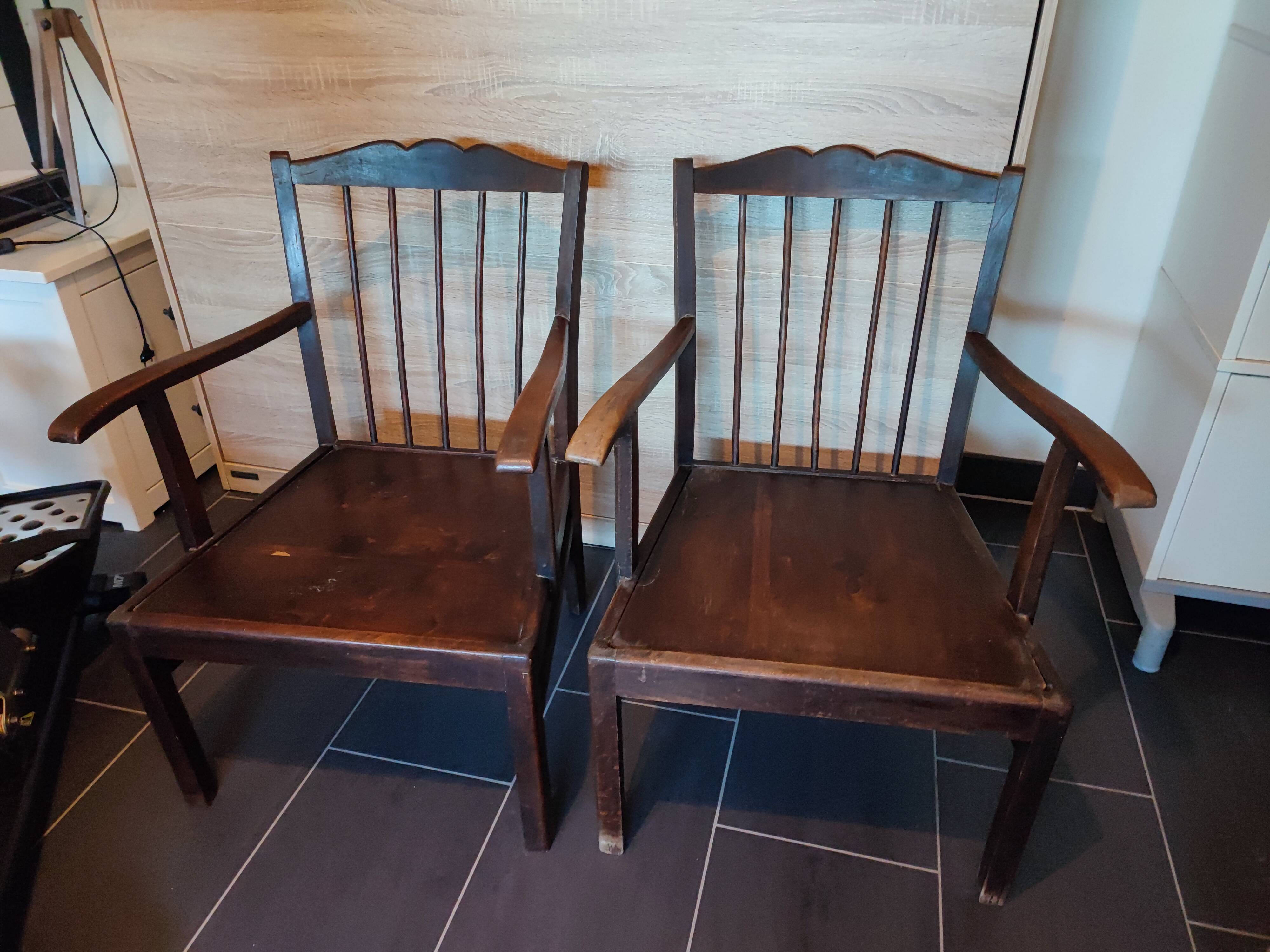 Pair of antique "Fan" armchairs in wood – late 19th / early 20th century