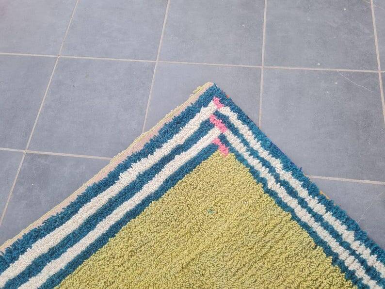 Tapis en laine pure fait main traditionnelle artisanale 2/3 m