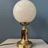 Set de 2 lampes de bureau en verre opalin doré vintage