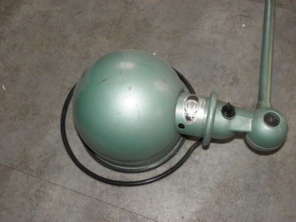 Lampe industrielle Jielde de bureau ou murale