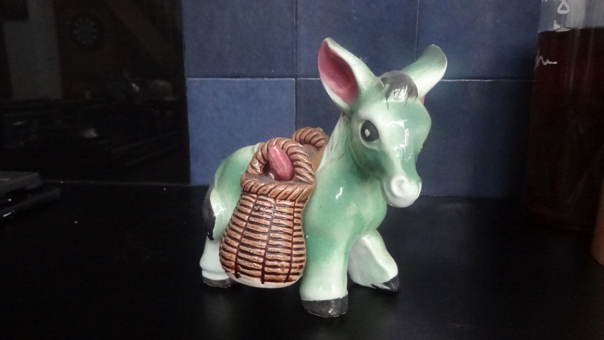 Salt and pepper donkey