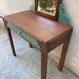 Art Deco hairdresser