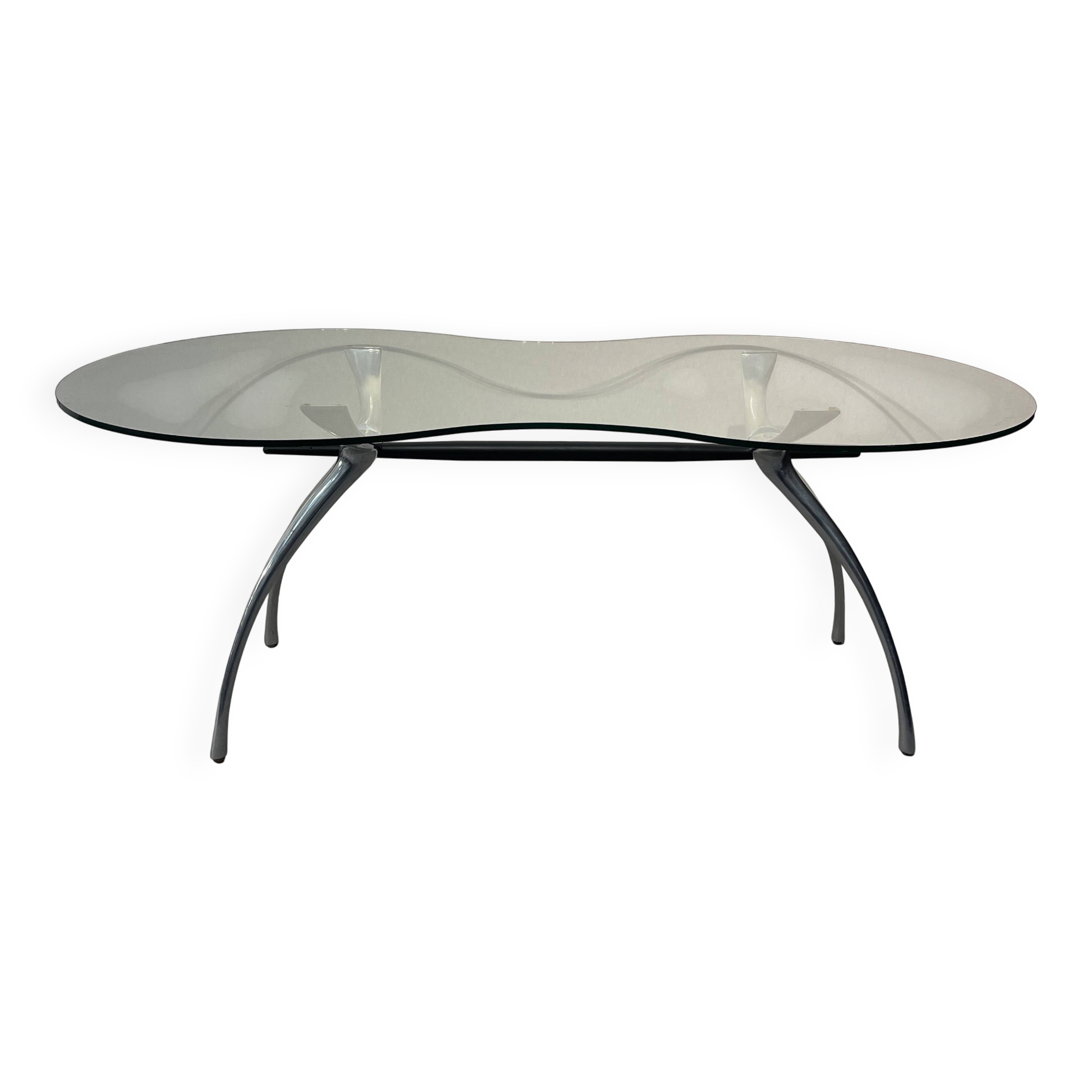 Table, bureau en aluminium brossé et verre formant "rognon" par Bernard Dequet