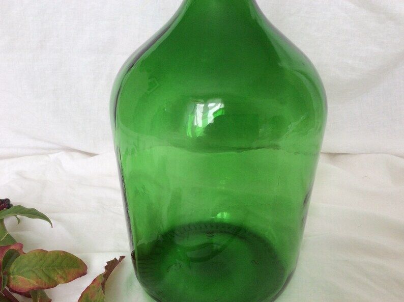 Dame Jeanne en verre vert émeraude
