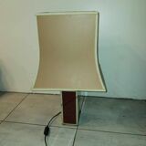 70s table lamp with Chinese decor and pagoda lampshade.
