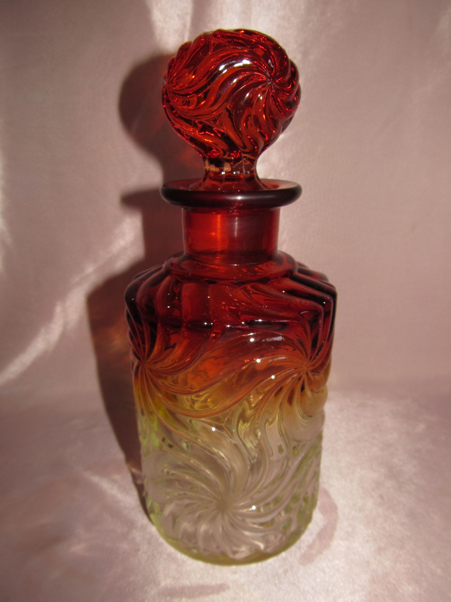 Old large crystal bottle Baccarat red model multiple rosettes H 21.5 cm