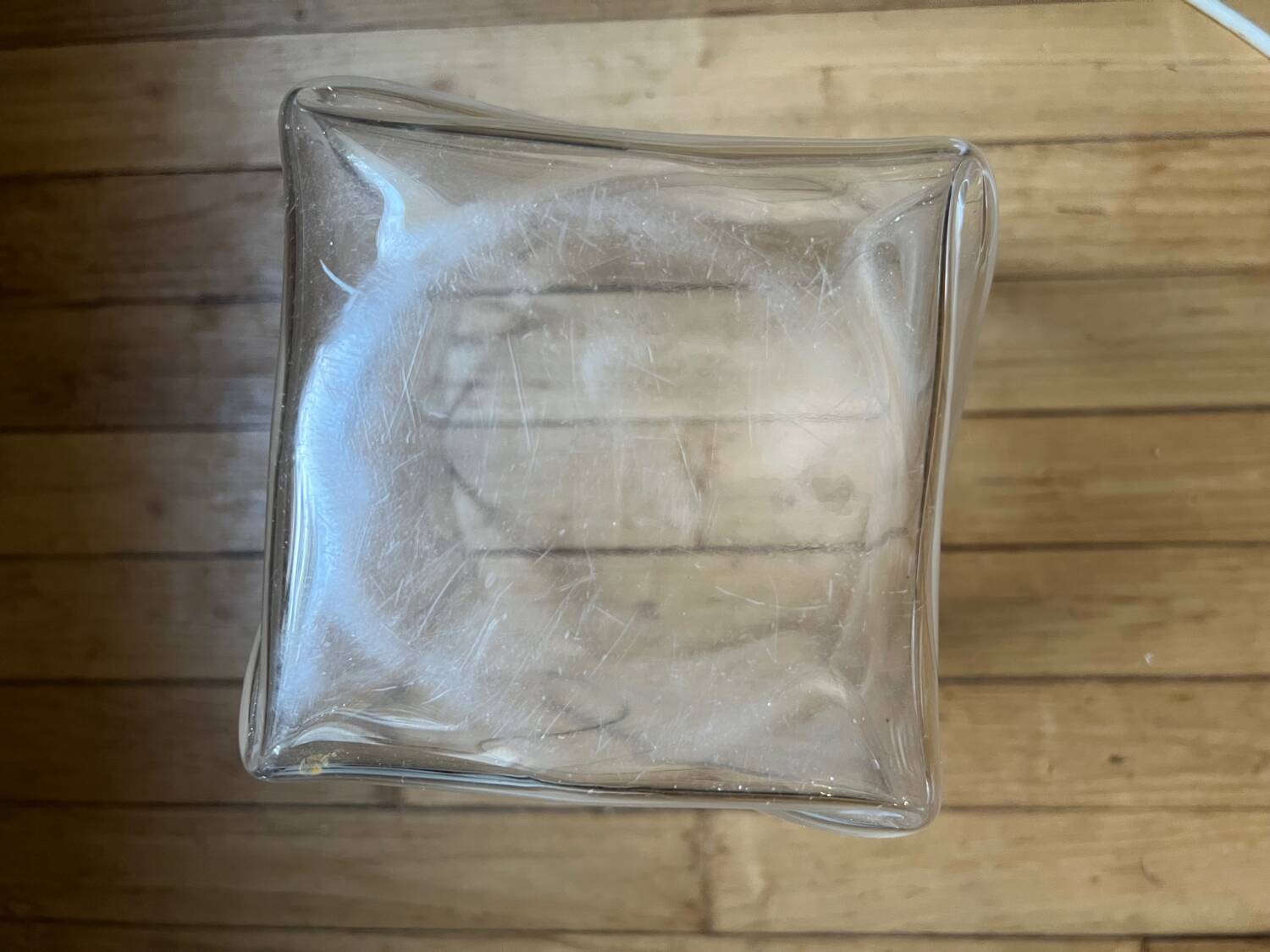 Vintage Guzzini style plexiglass design vase