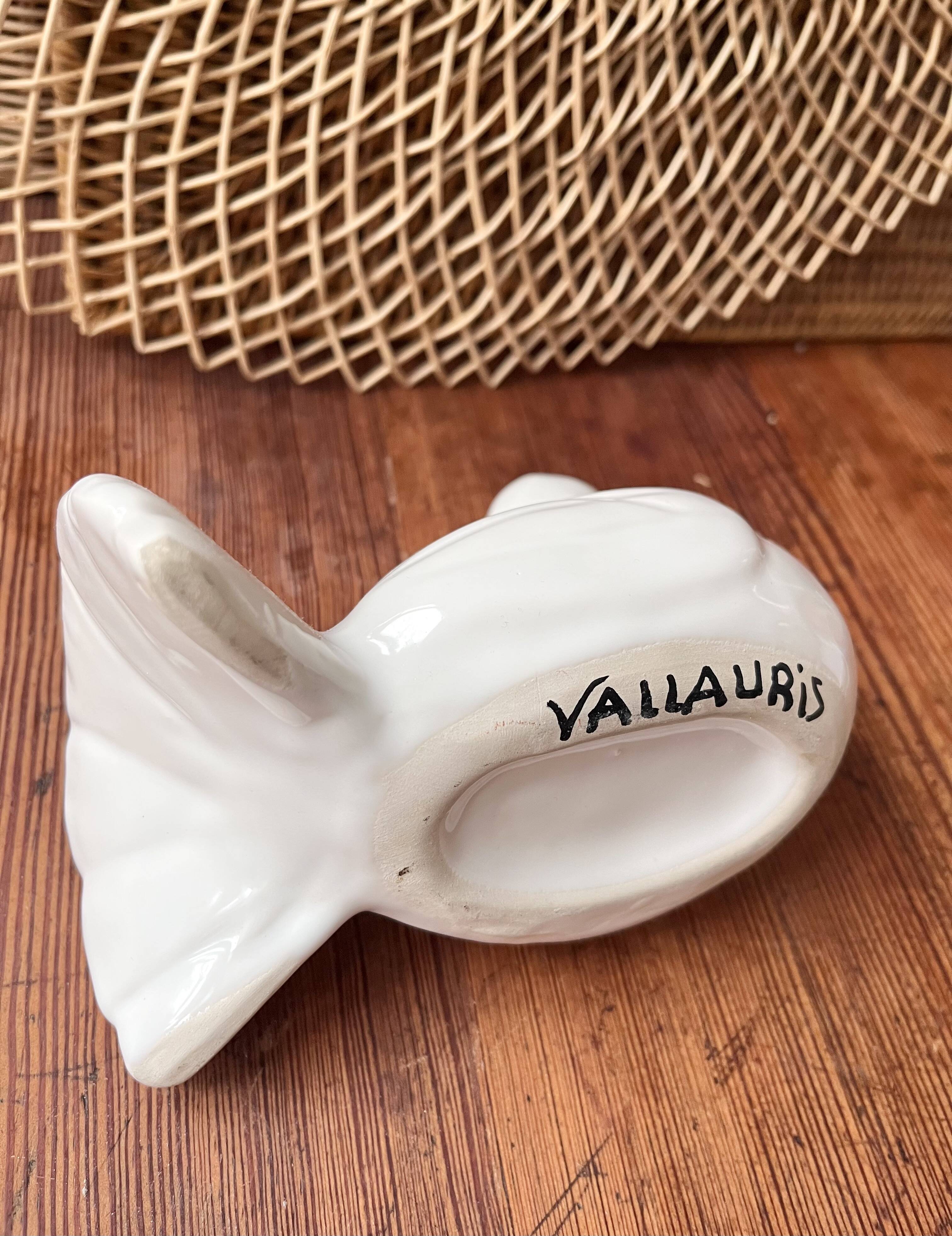 Ceramic vase bird flower spike