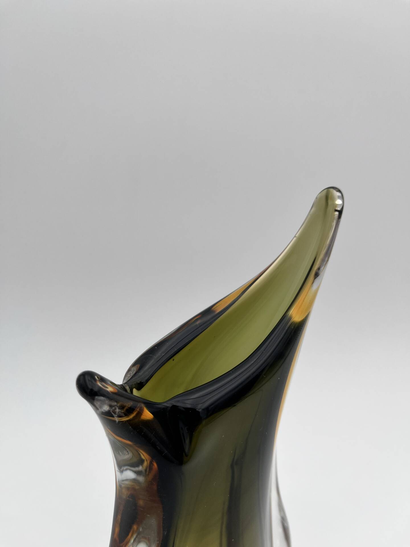 Sommerso Vase Flavio Poli Seguso Murano Green Amber Glass 1950