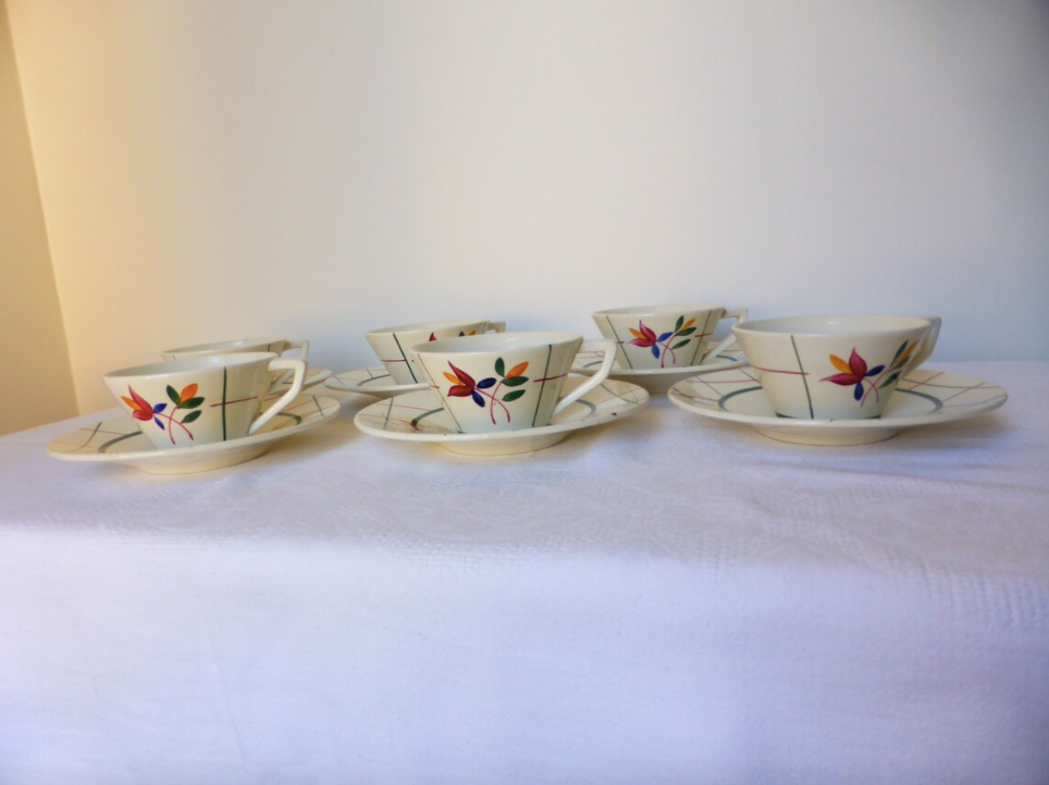 Vintage Gien Tamaris porcelain coffee set
