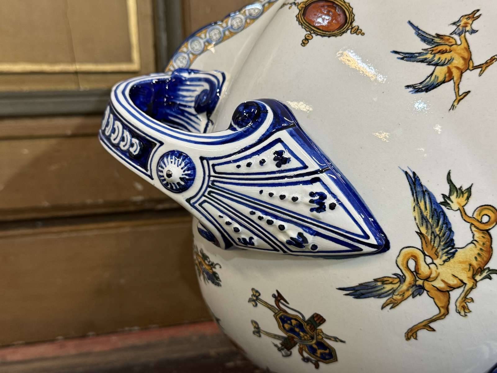 Gien earthenware cache pot from the late 19th century with Renaissance decoration.