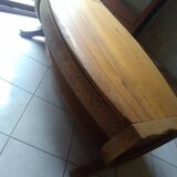 Table basse en forme de demi tonneau