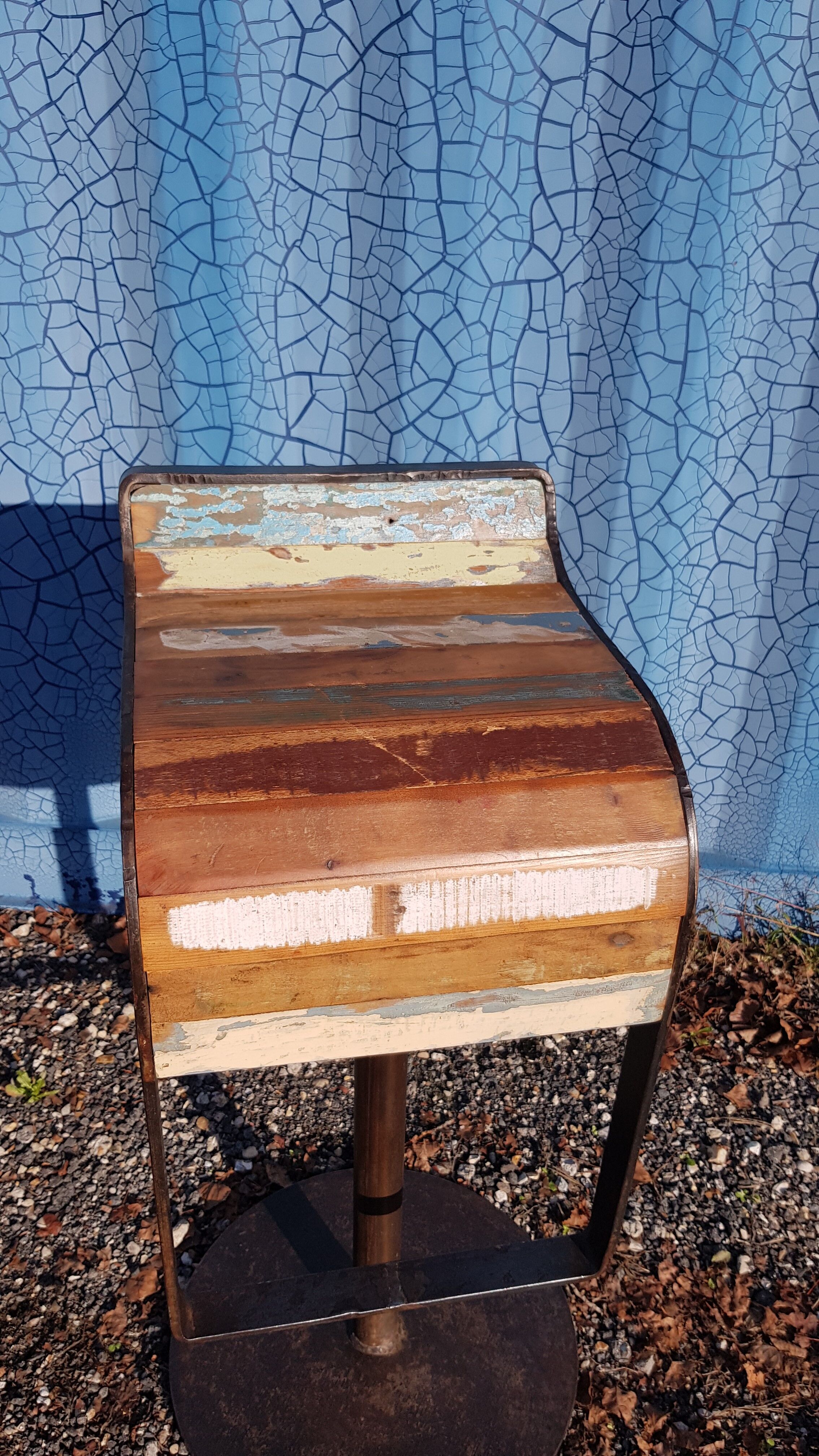 Bar stool design cast iron and wood