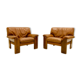 Pair of leather armchairs by Sapporo for Mobil Girgi, italy 1970s