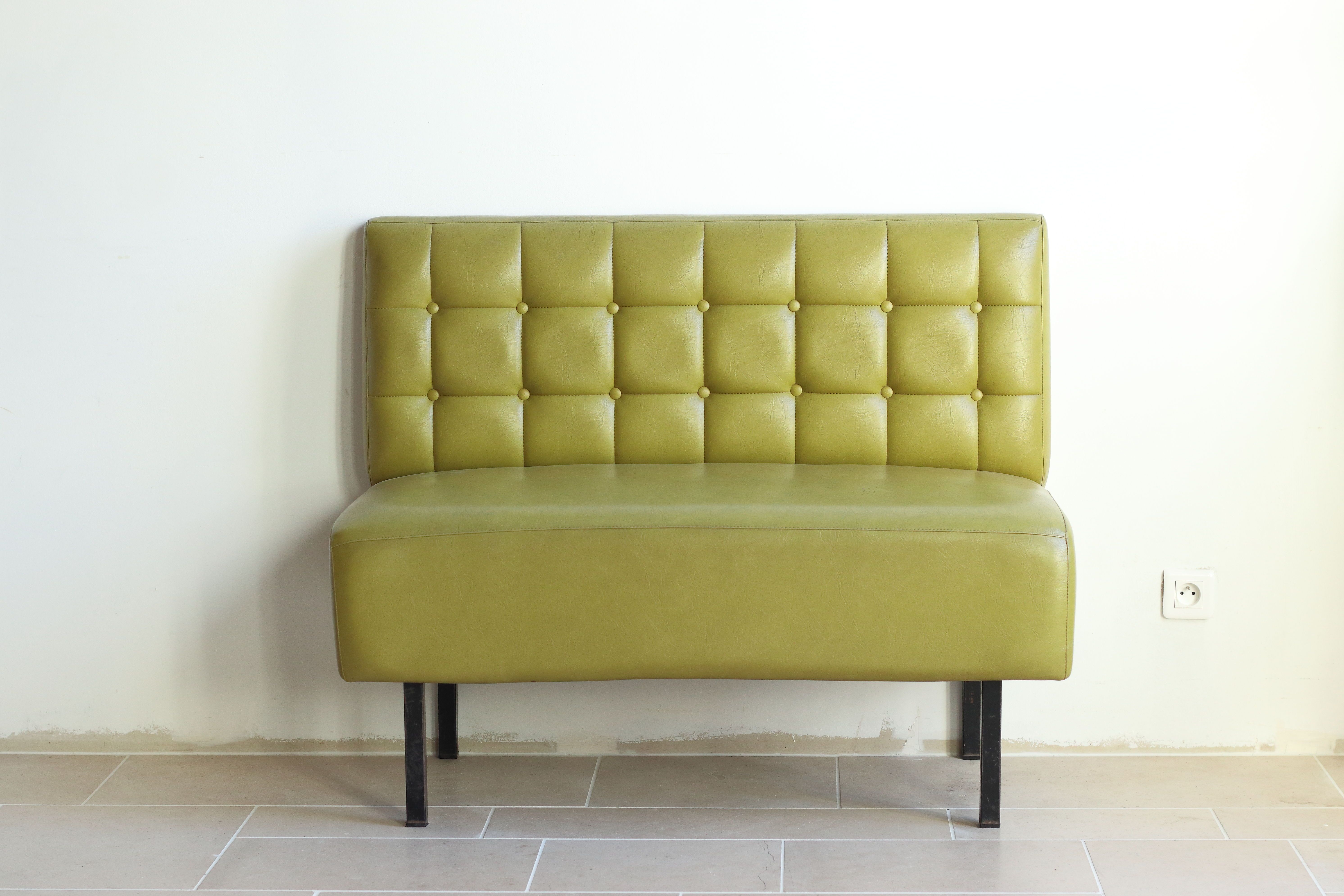 Bench padded bistro in khaki green leatherette 50/60
