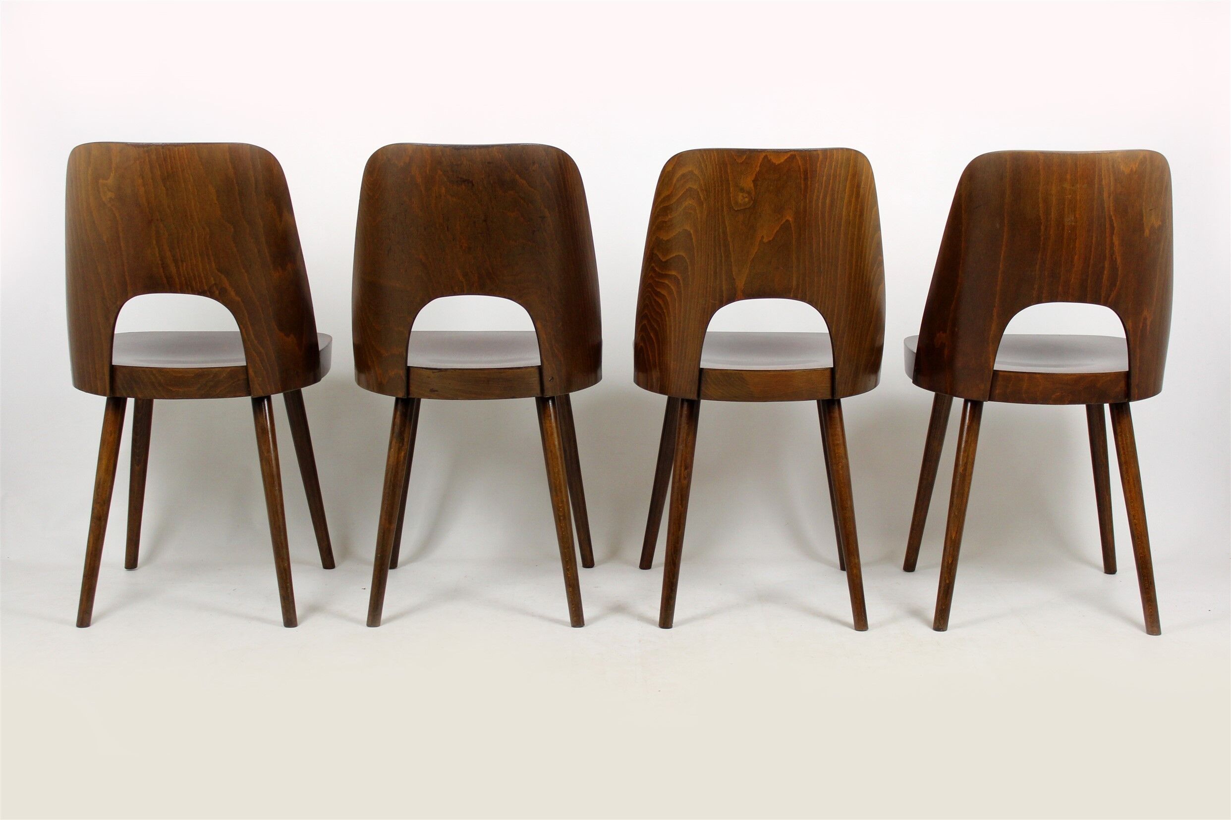Set of 4 wooden chairs by Oswald Haerdtl for ton, 1950s, no. 515