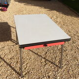Formica table