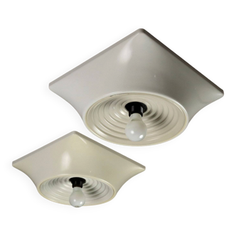 Pair of Stilnovo lamps from the 1970s