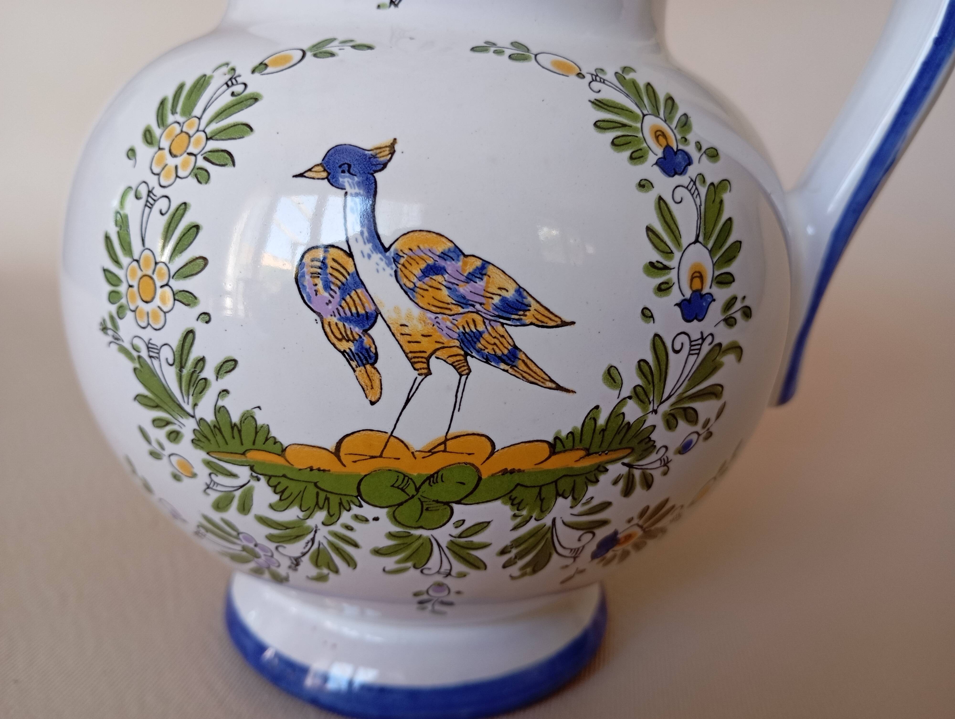 Angoulême earthenware pitcher "Le Renoleau" Moustiers decor