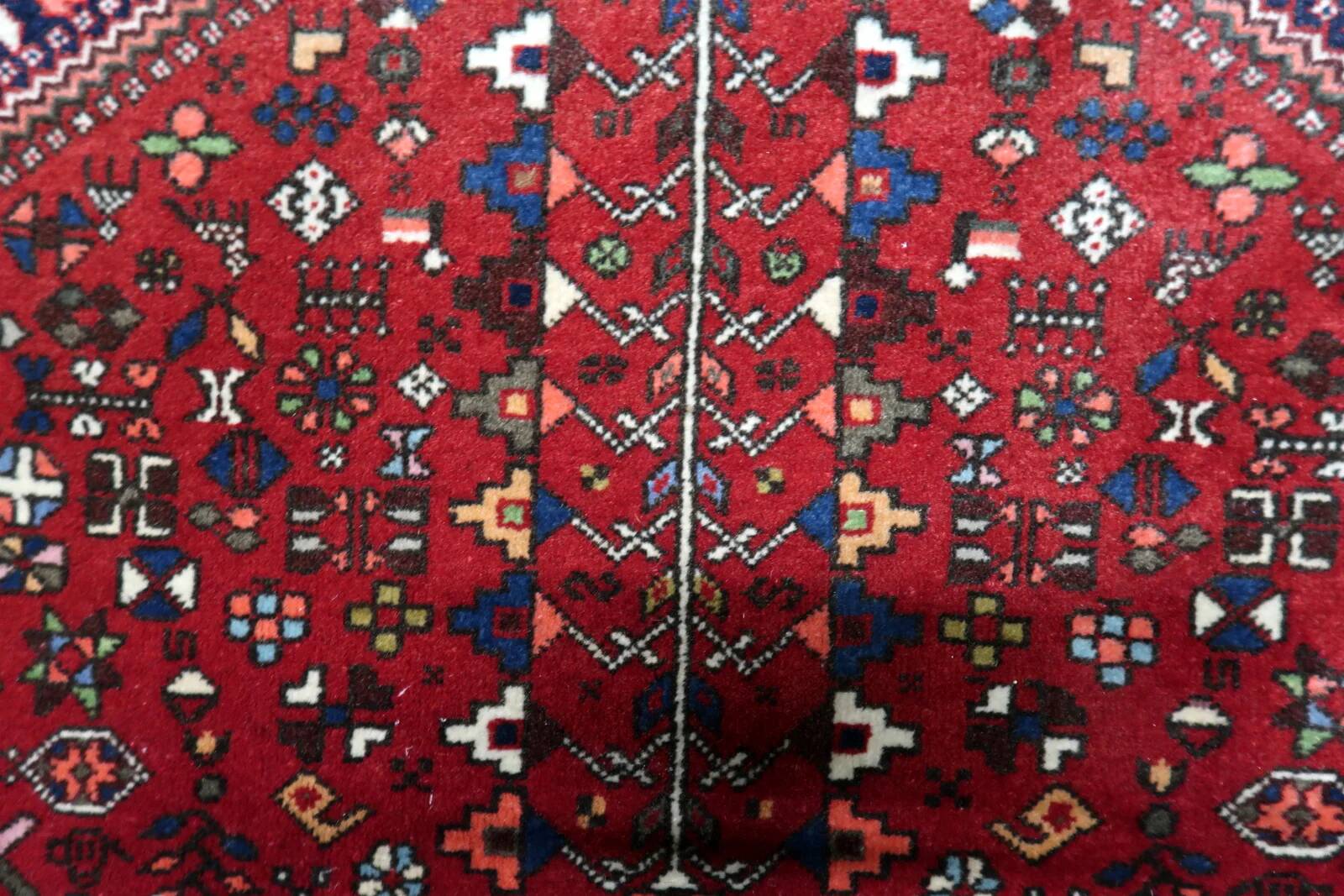 Antique Persian Qashqai rug 106cm x 152cm 1920s - 1C1242