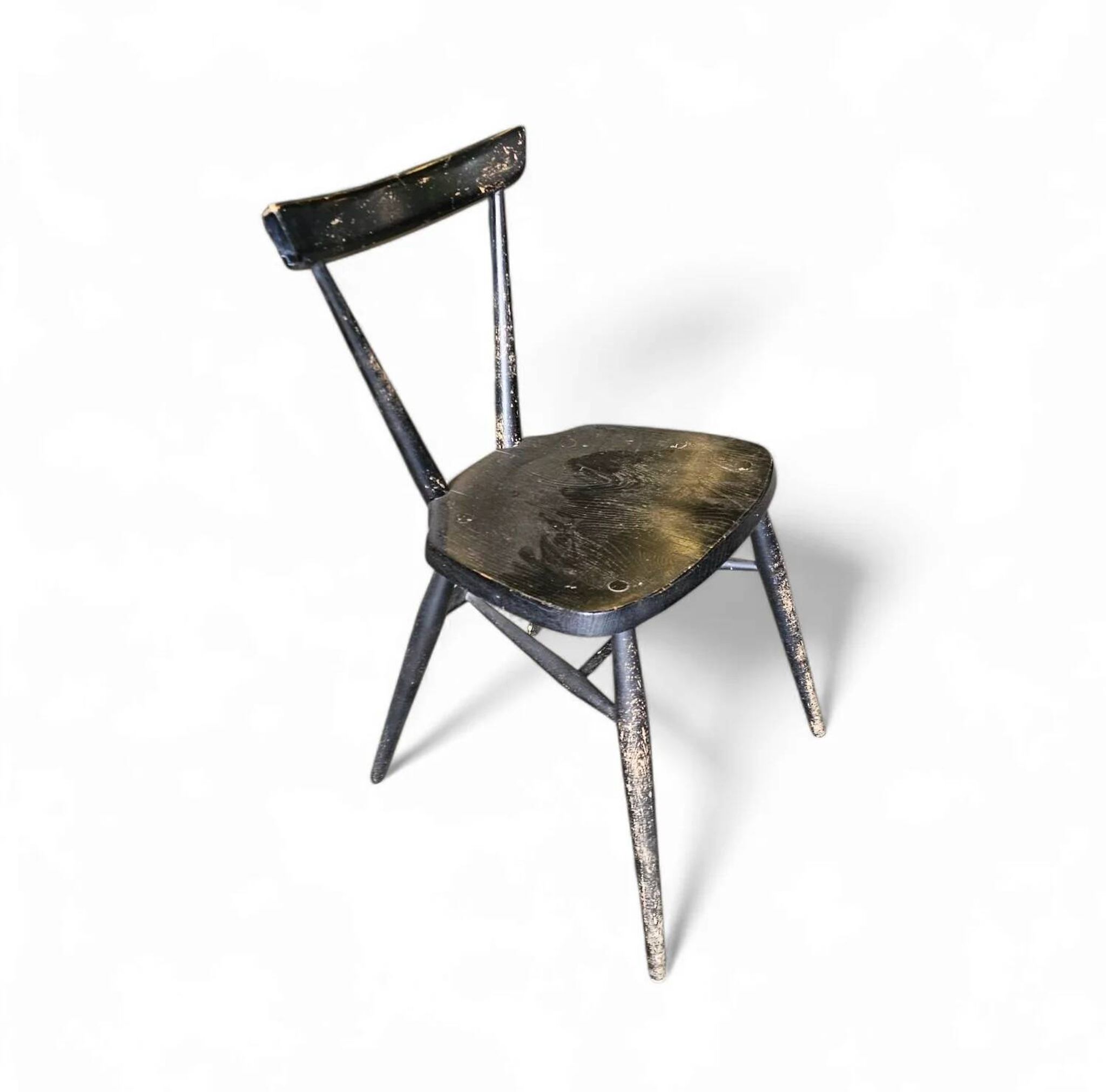 Chaise empilable noire Ercol L.Ercolani années 1950