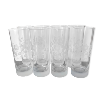 Set de 8 verres à orangeade en cristal taillé