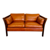 Canapé vintage danois des années 60 en cuir cognac pour 2 personnes.