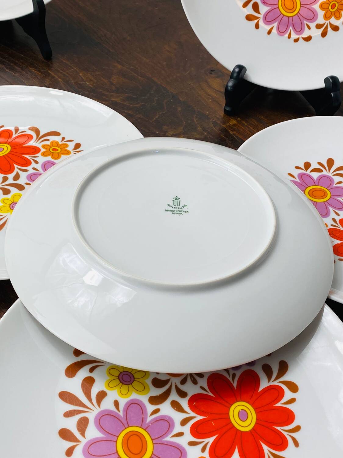 Vintage Bavaria pop plates