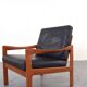 Fauteuil lounge vintage en teck par Illum Wikkelsø pour Niels Eilersen, 1960.
