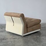 Pair of Amanta low chairs by Mario Bellini for C&B Italia, 1960s.