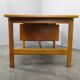Bureau d'écriture en chêne ge125 de hans j. wegner pour getama, danemark
