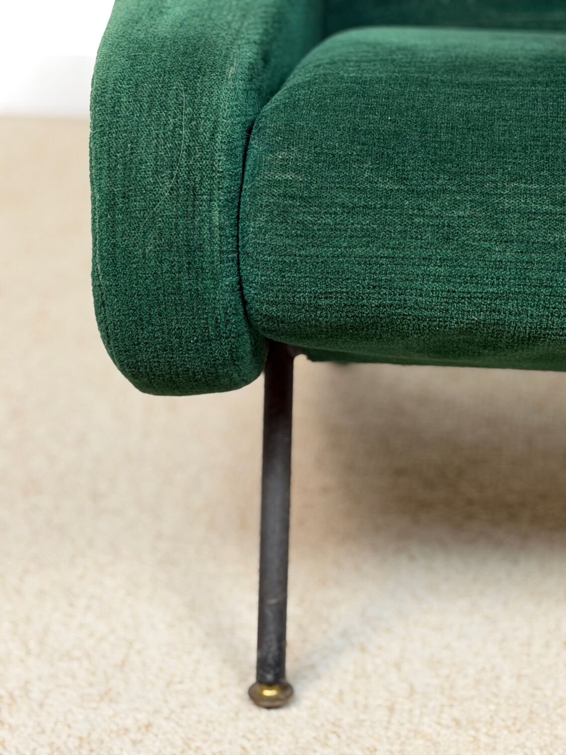 Vintage armchairs from the 60s/70s in the style of Pierre Guariche.