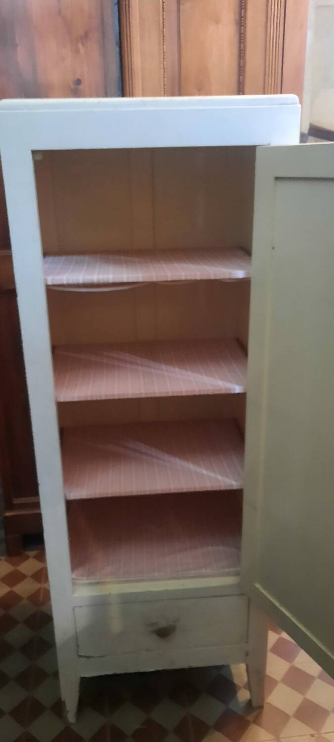 Vintage armoire