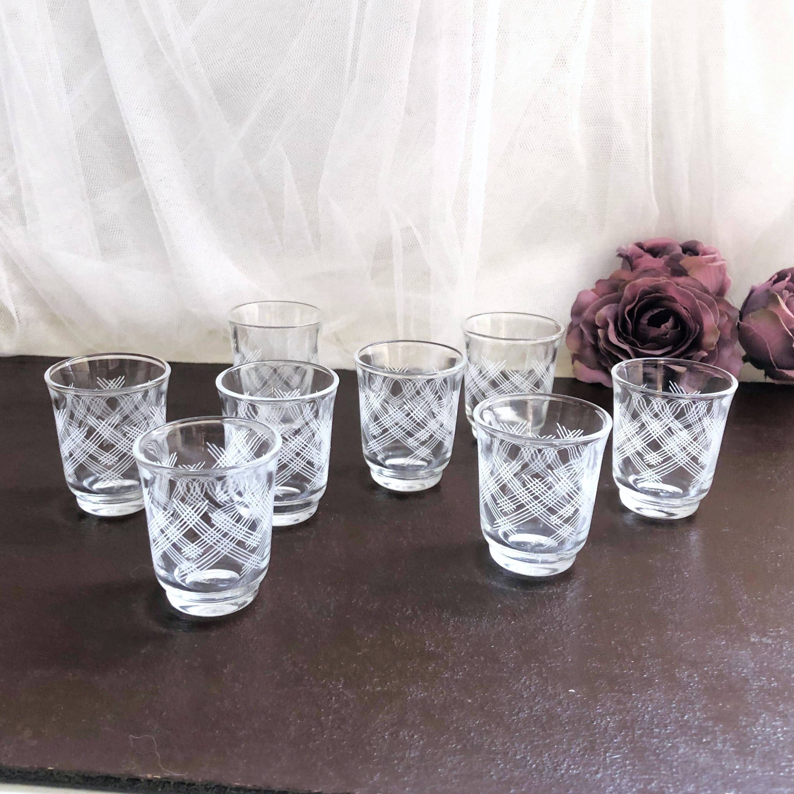 Set of 8 mini liqueur glasses Art Deco style France