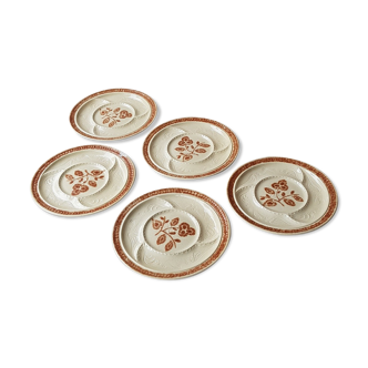 Set of 5 flat plates with vintage fondue 1970