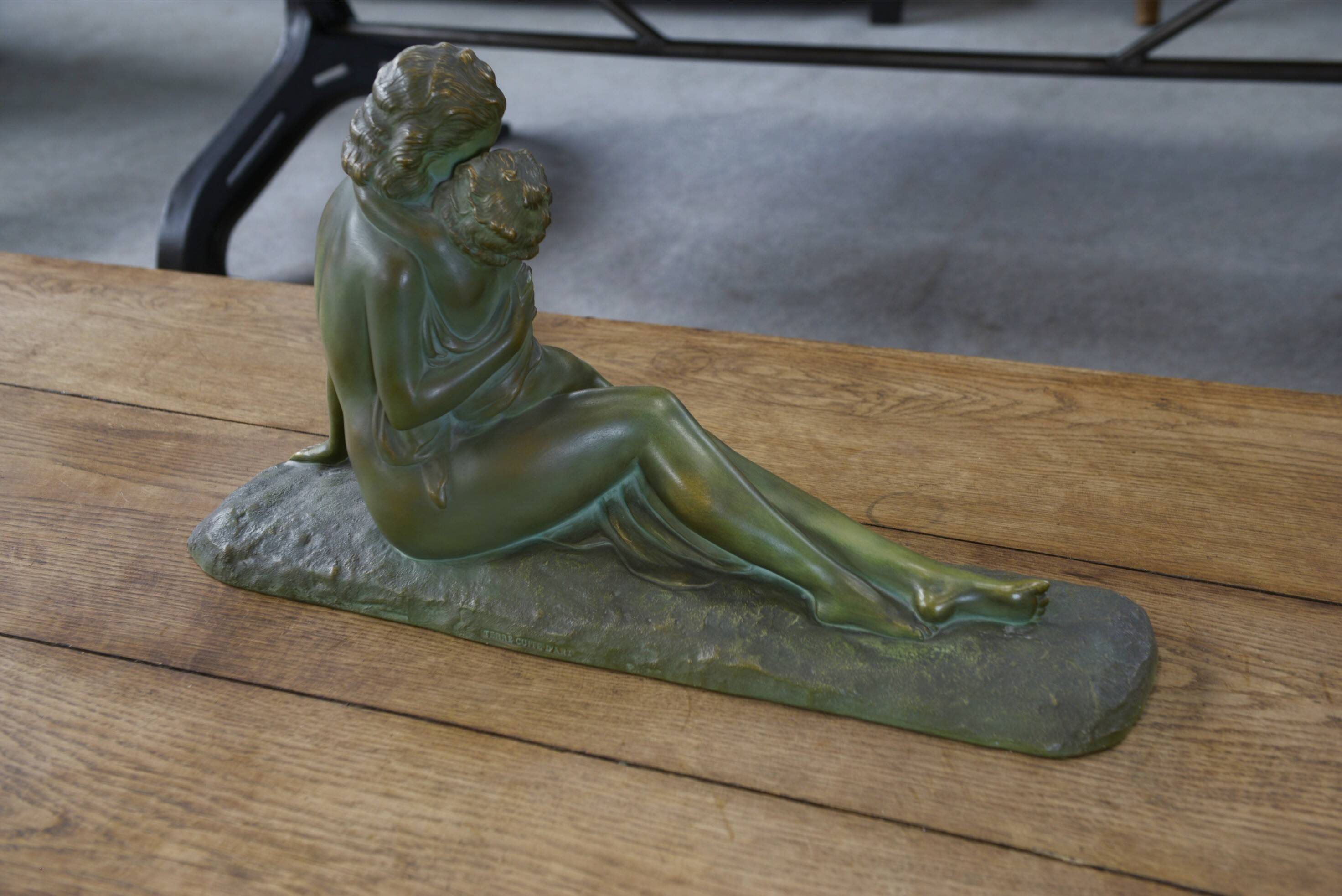 Sculpture en terre cuite patine bronze par Ugo Cipriani