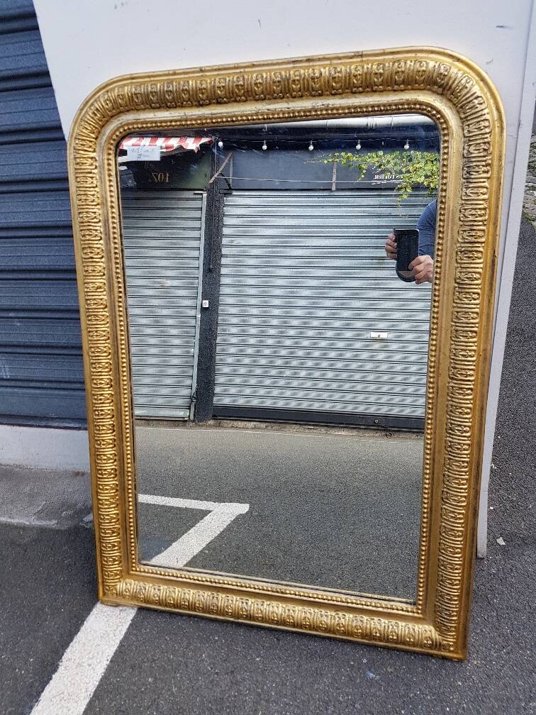 Golden mirror from the louis-philippe period in perfect condition