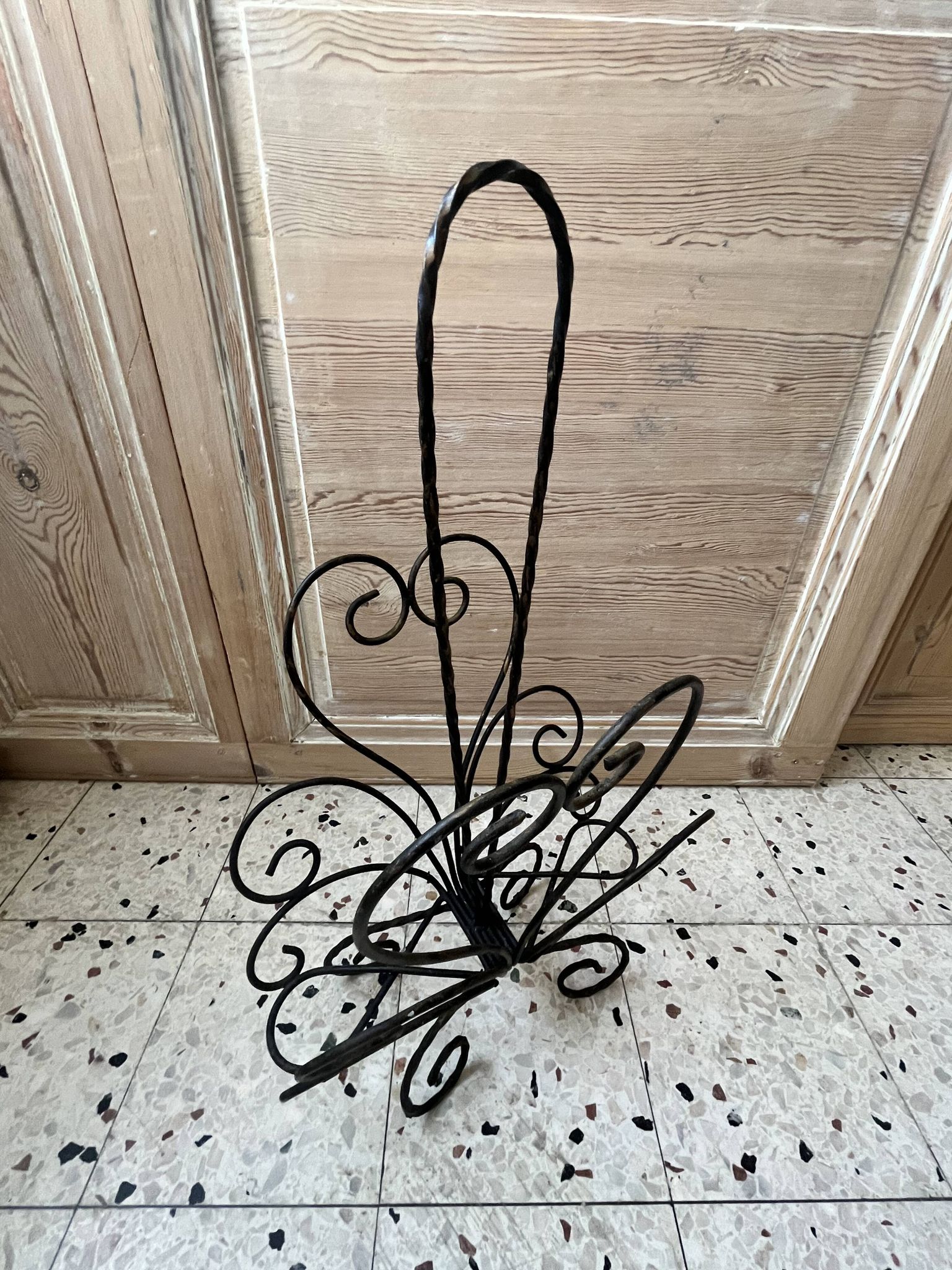 Wrought iron magazine rack