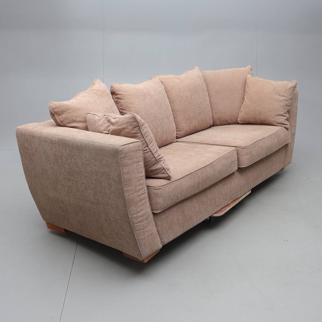 Contemporary Designer Sofa by Furninova (Sweden) – Modern Comfort