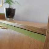 Scandinavian secretary 50'