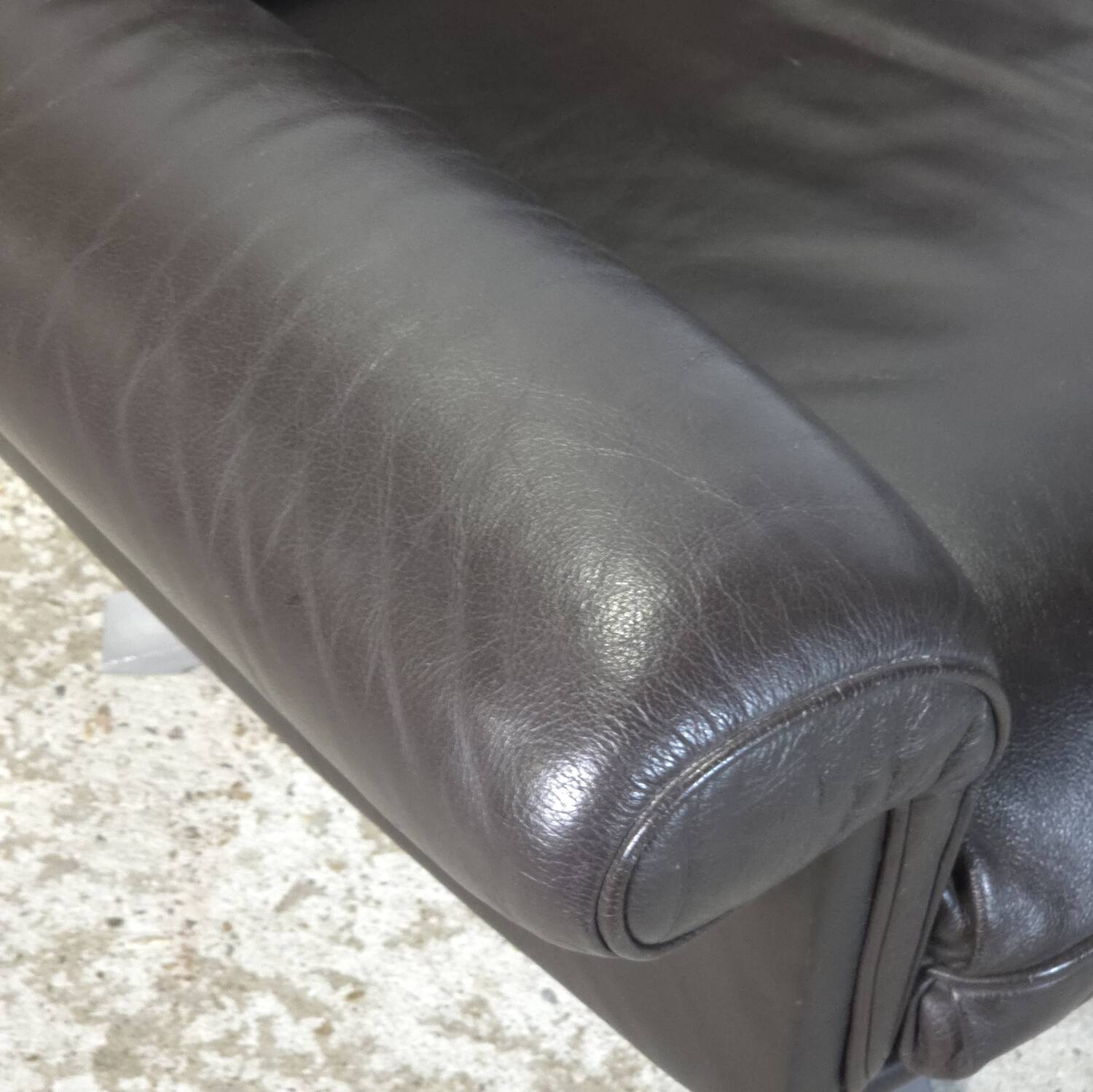 Vintage 1960s De Sede DS-31 leather lounge chair